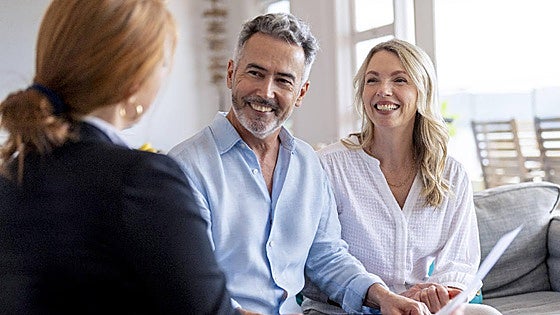 Why choose health insurance with multilingual assistance in Spain?