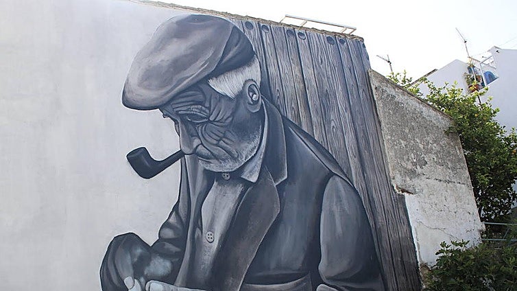 Urban art with a rural touch: Cortes de la Frontera fills the walls of the town with colour and tradition