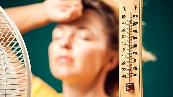 Experts warn of first heat wave of summer with thermometers reaching up to 43C in the south of Spain