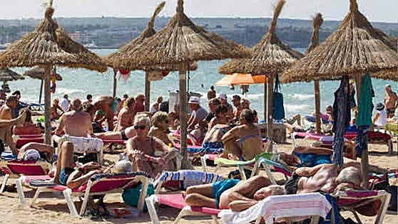 Spain creates almost 570,000 jobs in first half of the year