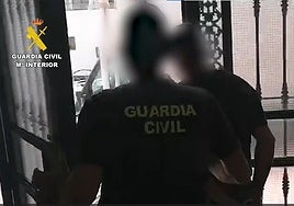 File image of another Guardia Civil operation carried out in Malaga.