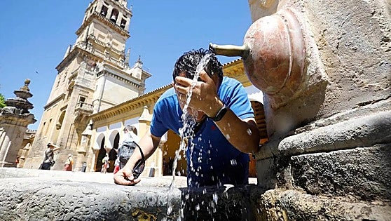 Aemet activates yellow 'risk' warning for high temperatures in Andalucía for second consecutive day