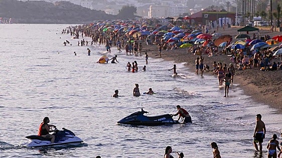 Police increase monitoring and control of jet skis on Spain's Costa Tropical this summer