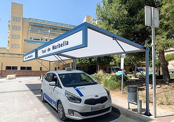 Archive image of a taxi at one of the ranks in Marbella.