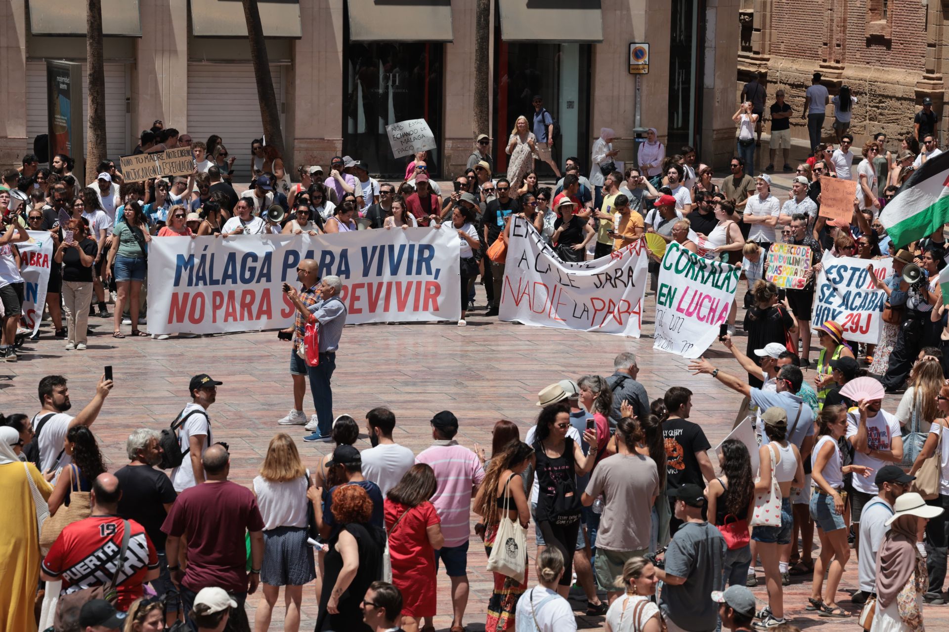 Housing crisis demonstration in Malaga, in pictures