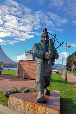 In the centre of the town.