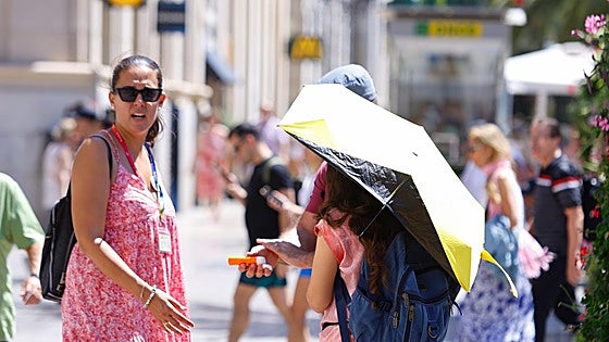 Summer started on the Costa del Sol with cooler and wetter June than usual, but was still considered 'very warm' by Spain's Met Office