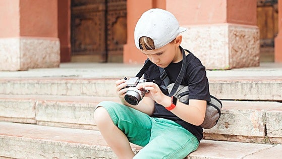 Specsavers Ópticas launches summer photo competition for kids
