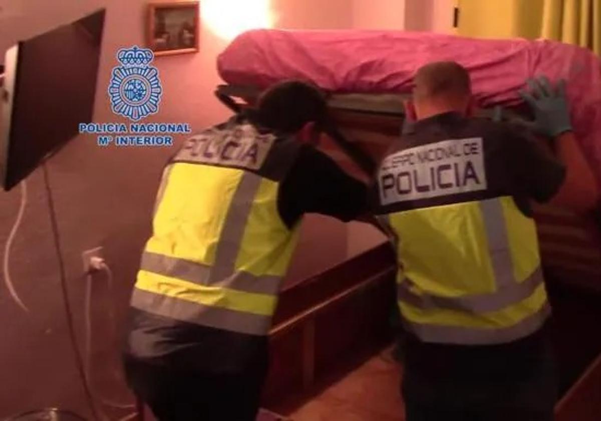 Prostitution ring involving some 500 women is smashed in Malaga with 25 arrests