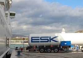 Liquefied gas supply to the Silver Nova.