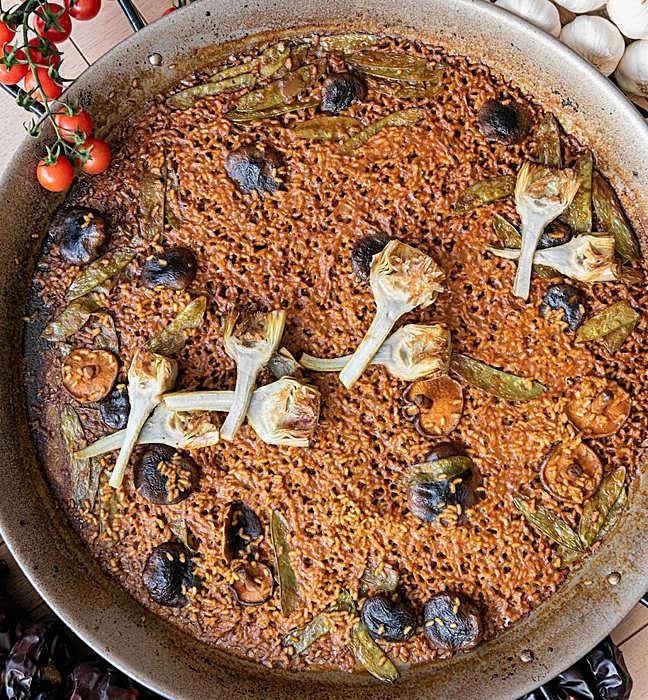 Arrozante's menu features both classic dishes and innovative creations.