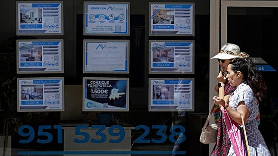 Malaga property market slows as sales drop by 28%