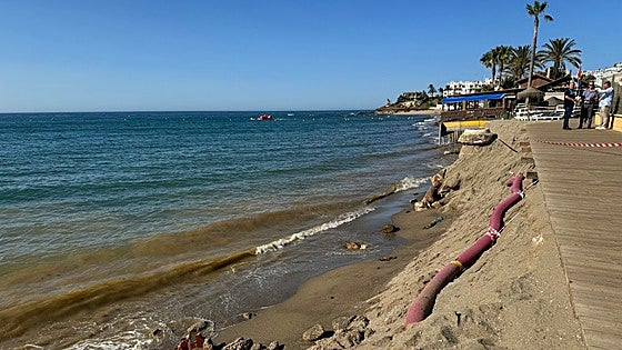 Mijas closes 'dangerous' section of coastal path at El Bombo beach