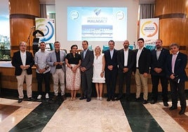 Representatives of Malaga CF, the Círculo de Empresarios and Torremolinos and Benalmádena town halls.