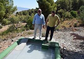Alhaurin de la Torre's mayor with his councillor for the local environment next to one of the drinking troughs.