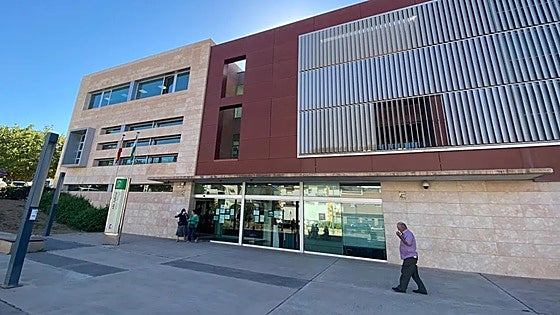 T-shirt dispute allegedly sparked killing in Malaga province psychiatric unit