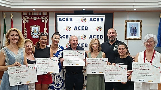 Six winners of Benalmádena traders' association best-decorated competition announced