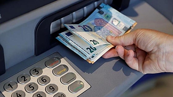 'Child in trouble' scam: three arrested in Malaga for swindling woman out of more than 4,000 euros