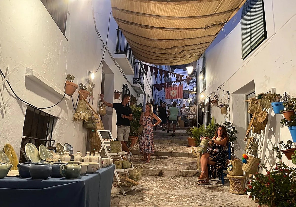 Imagen principal - Frigiliana's 3 Culturas festival.