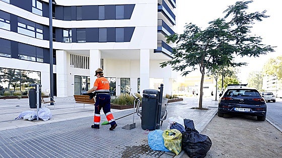 City mayor asks Junta to cancel 121 tourist apartment licences in new Malaga tower blocks