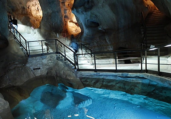 Cueva del Tesoro in Rincón de la Victoria.