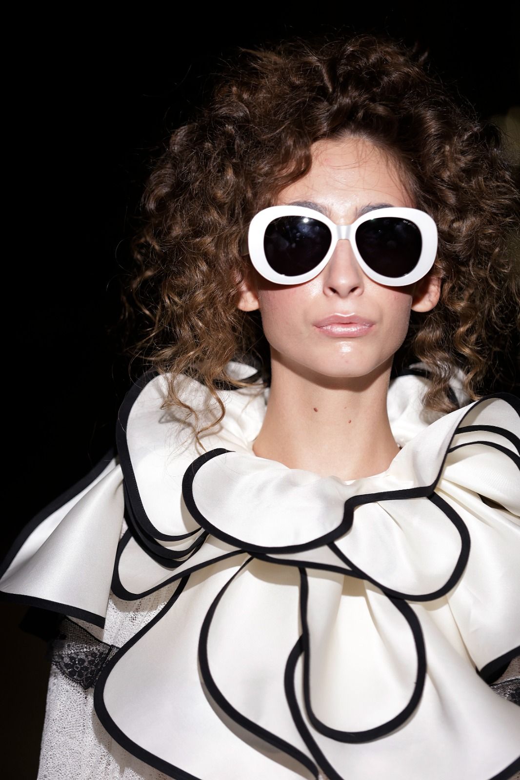 Victorio &amp; Lucchino avant-garde classic fashion on the catwalk - in pictures