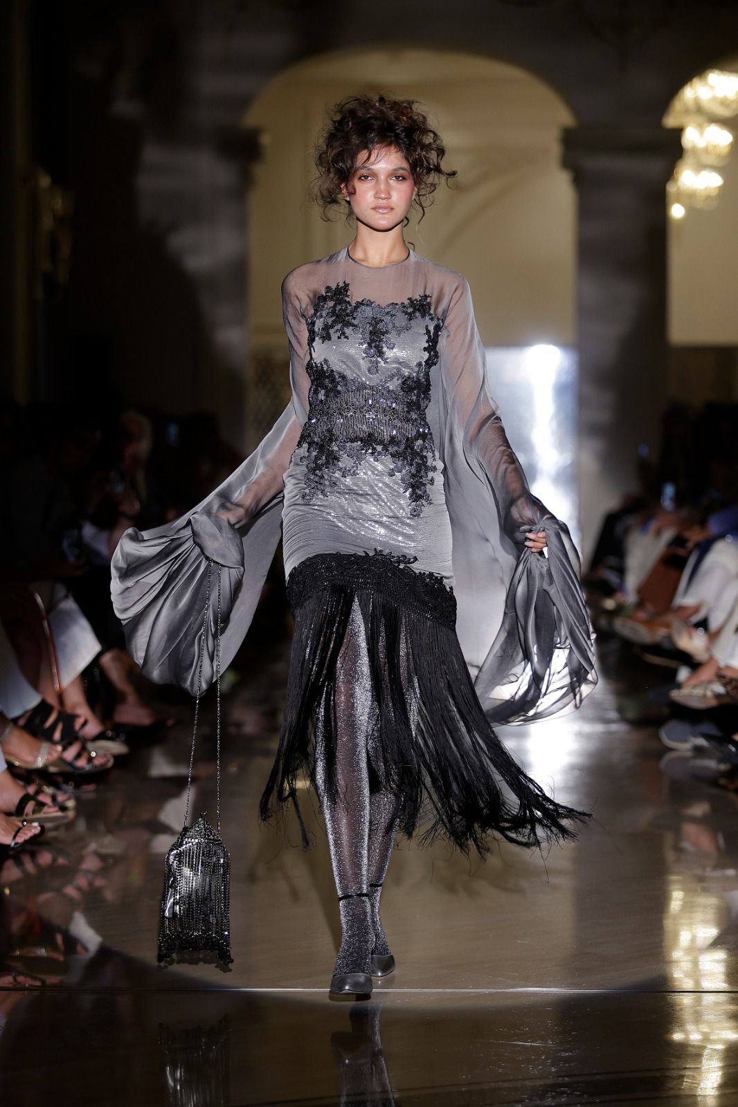 Victorio &amp; Lucchino avant-garde classic fashion on the catwalk - in pictures