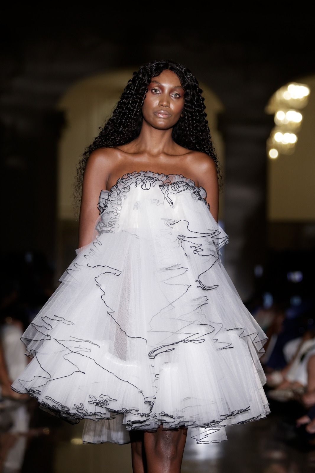 Victorio &amp; Lucchino avant-garde classic fashion on the catwalk - in pictures