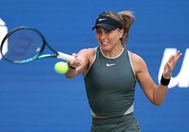 'Complete disaster': Spain's top-ranked female tennis player rues missed chance after grand slam loss