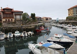 The port of Llanes.