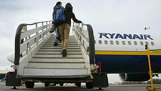 Ryanair explains why it's not increasing the number of routes at a couple of popular airports in the south of Spain