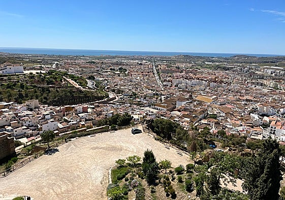 Panoramic view of the town centre of Vélez from La Fortaleza.