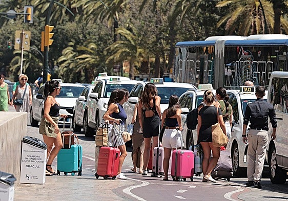 Costa del Sol hotels report holiday booking slowdown in summer