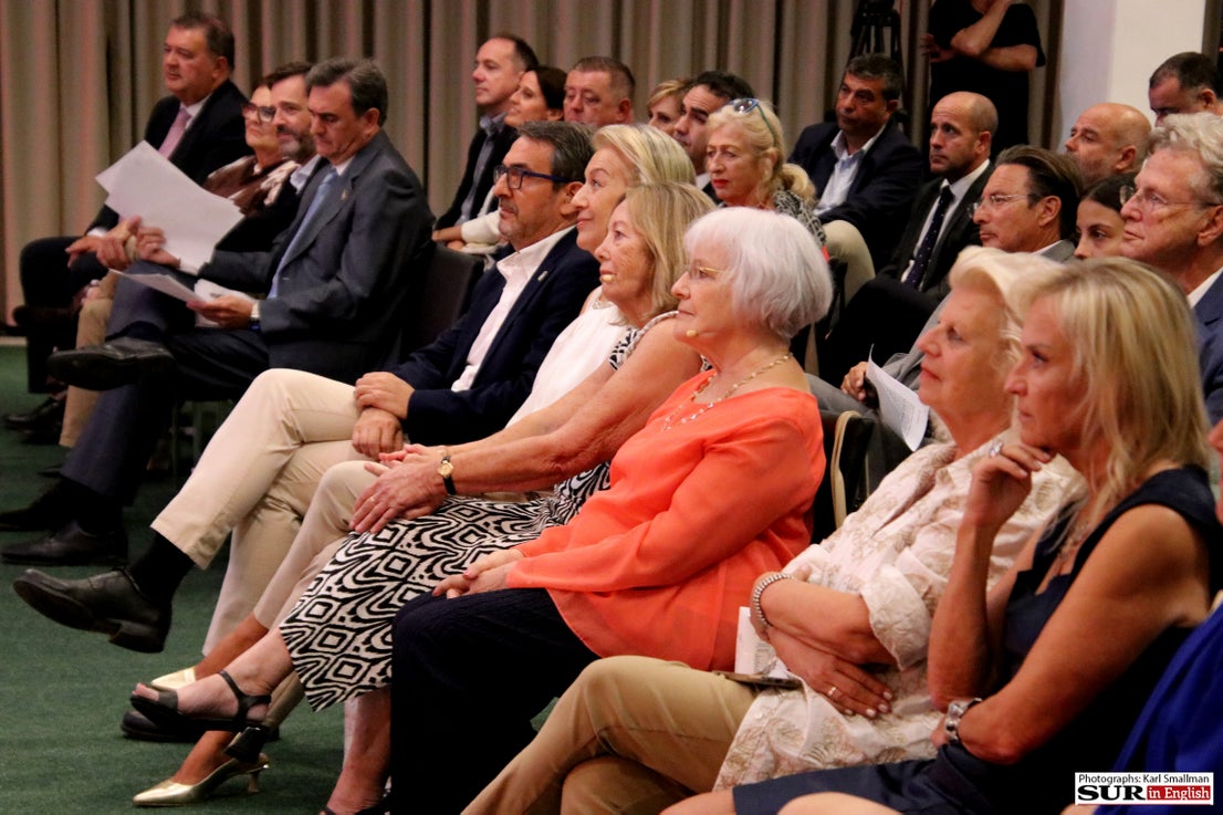 SUR in English 40th anniversary gala, in photos (III)