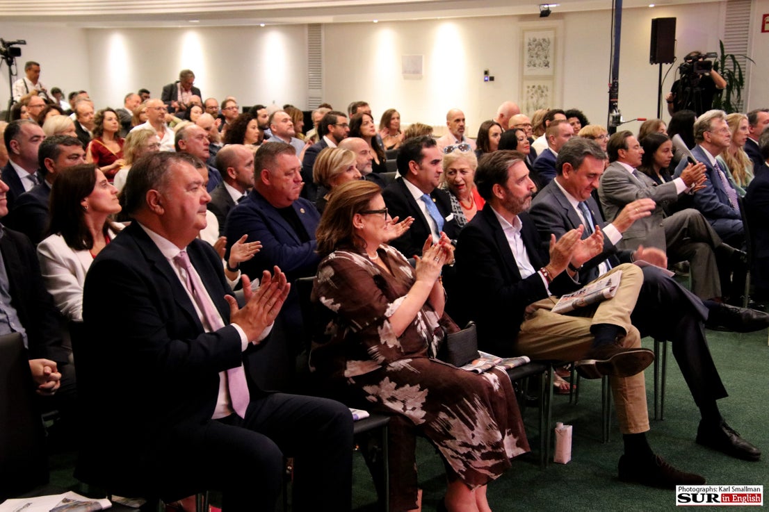 SUR in English 40th anniversary gala, in photos (III)