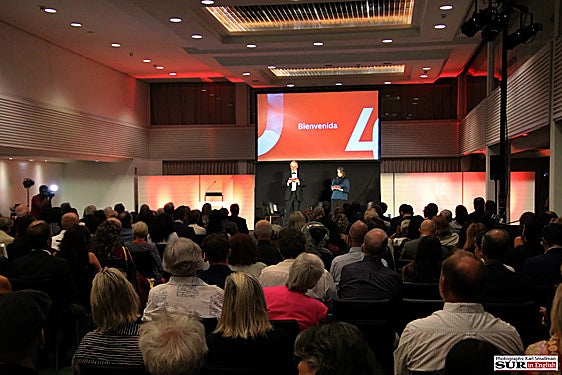 SUR in English 40th anniversary gala, in photos (III)