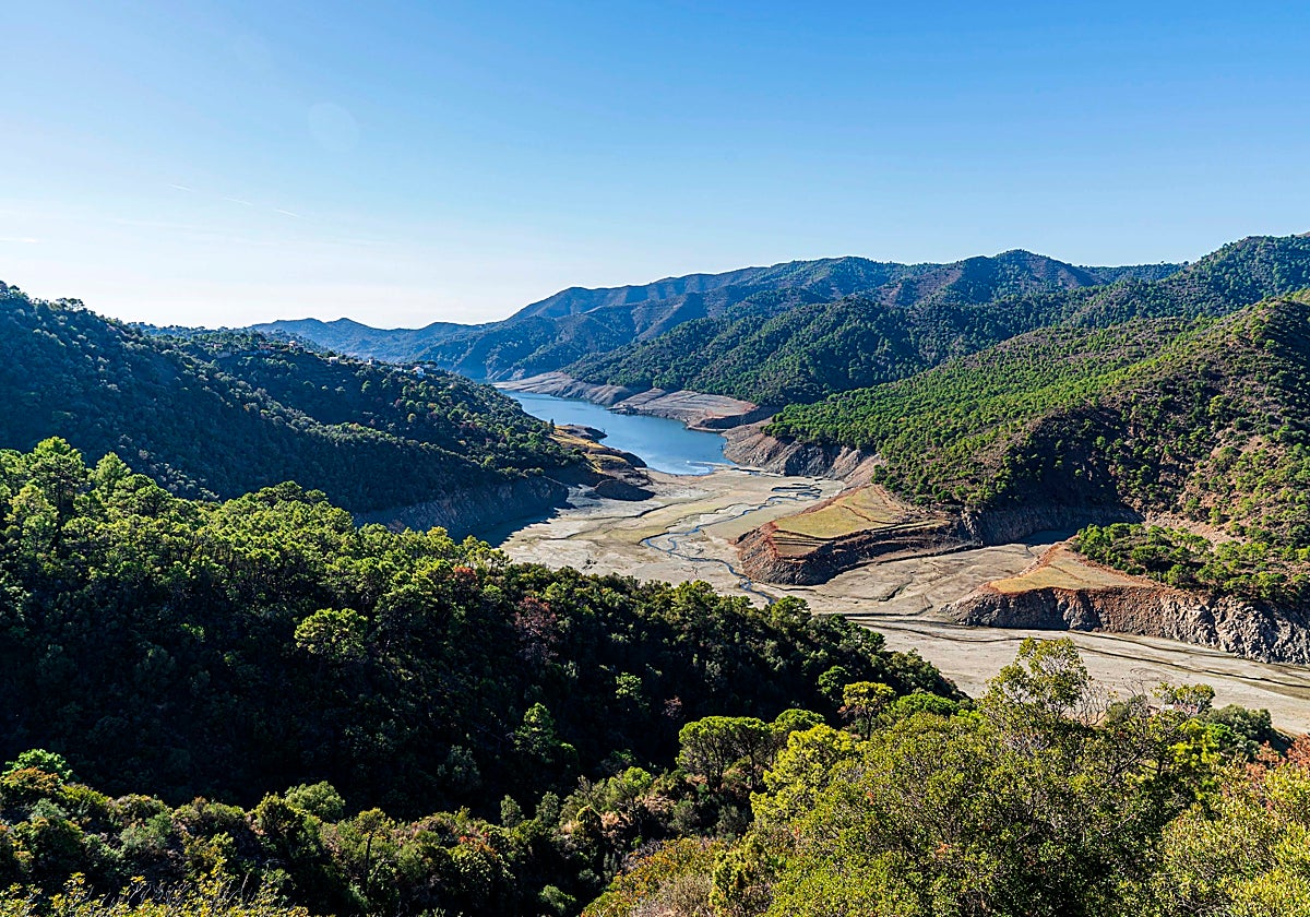 La Concepción reservoir near Marbella should reach the end of the hydrological year with at least 20 hm3.
