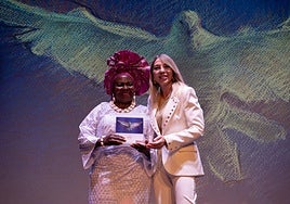 Adintre founder and CEO Joyce Gyimah Amponsah receives her award.