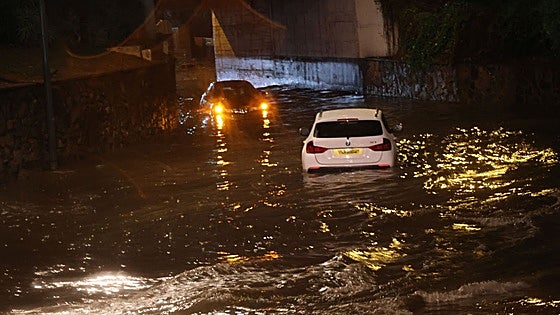 Emergency services deal with around 20 incidents after heavy rain hits Malaga province