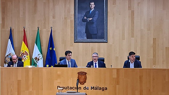 Diputación approves 17m euros of funding for towns and villages across Malaga province