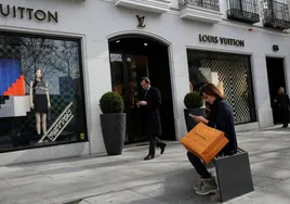 People shopping in Calle Serrano in Madrid.