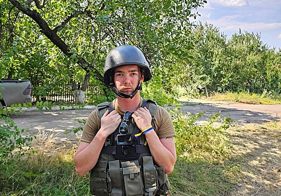 The young Brit living in a peaceful Malaga town who has made a documentary about Russia's invasion of Ukraine