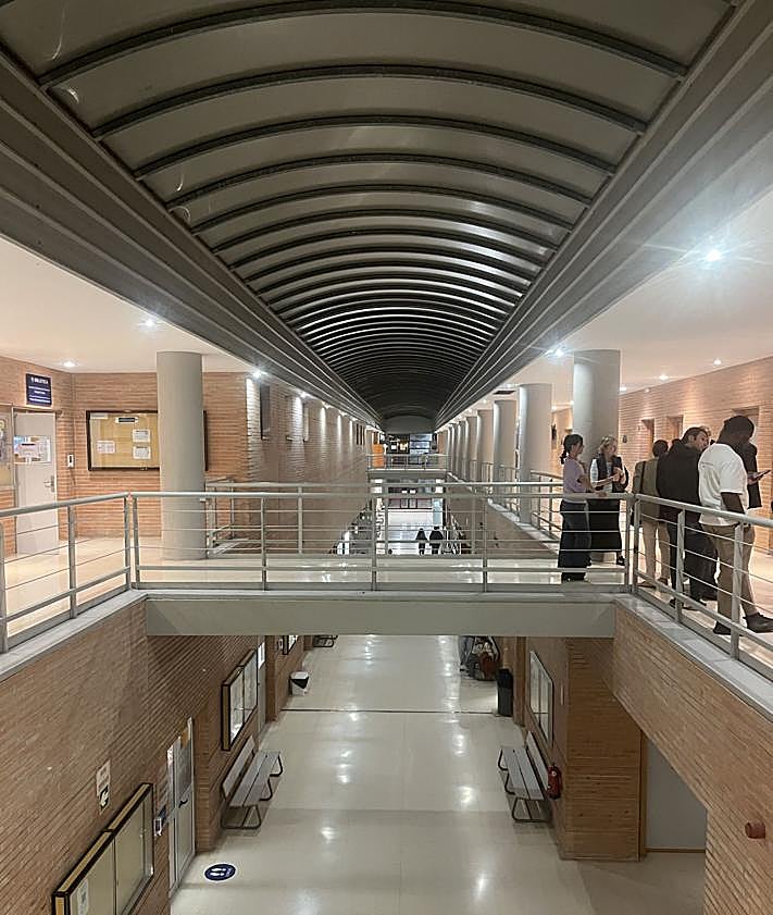 Imagen secundaria 2 - Costa Press Club meeting: where future media professionals learn their trade