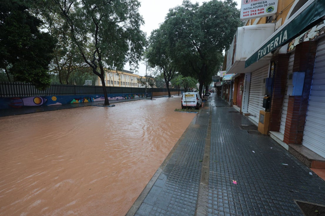 The latest 'Dana' storm sweeps through Malaga and these are the scenes it is leaving in its wake
