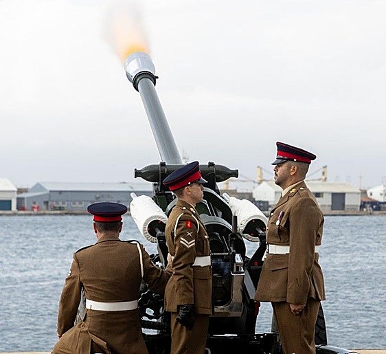 Gibraltar regiment fires 21 gun salute for the King's birthday