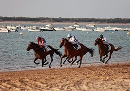 Cadiz town wants beach horseracing to have Unesco World Heritage status