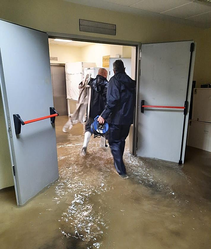 Imagen secundaria 2 - The Guadalmedina river, Huelin and Hospital Clínico labs.