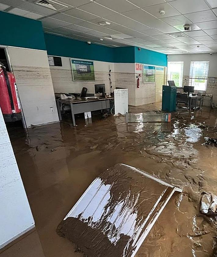 Imagen secundaria 2 - 'Never in my life have I seen such flooding of the river'