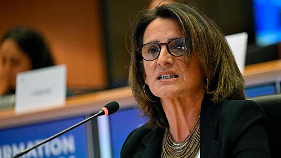 Shadow of Spain's floods hangs over new EU commission