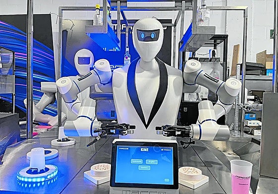 This is Kime, the first automated bartender in the world, developed by a Malaga-based technology company